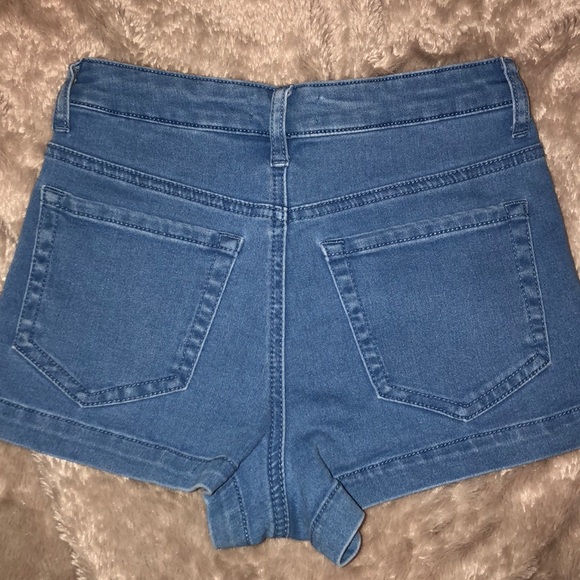 Forever 21 Jean Shorts - Picture 3 of 4